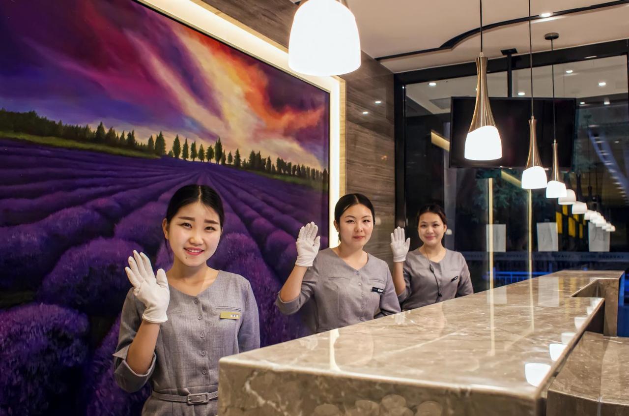 Lavande Hotel Beijing Changping Government Street Bagian luar foto